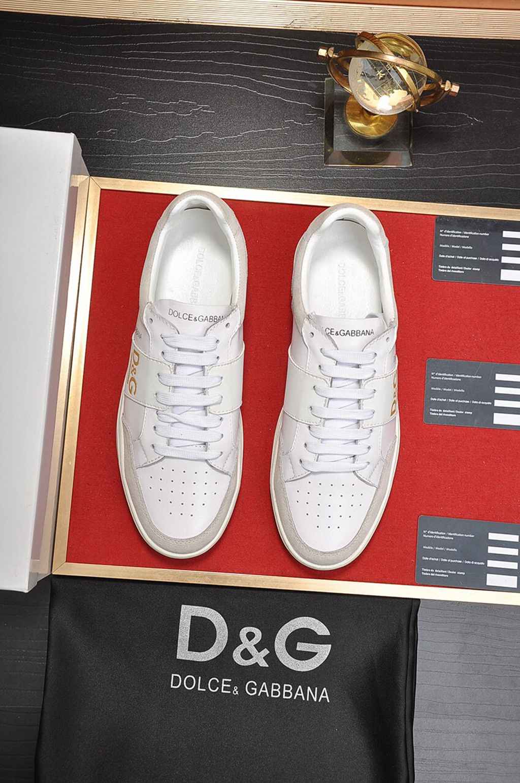 D*G sneaker
